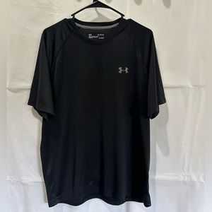 Black XL Under Armour Workout Shirt